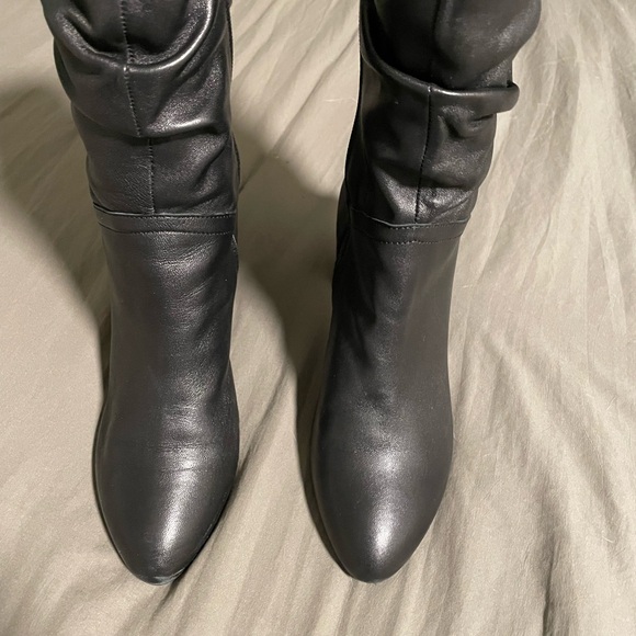 David Tate Black Heeled Boots - Picture 3 of 3